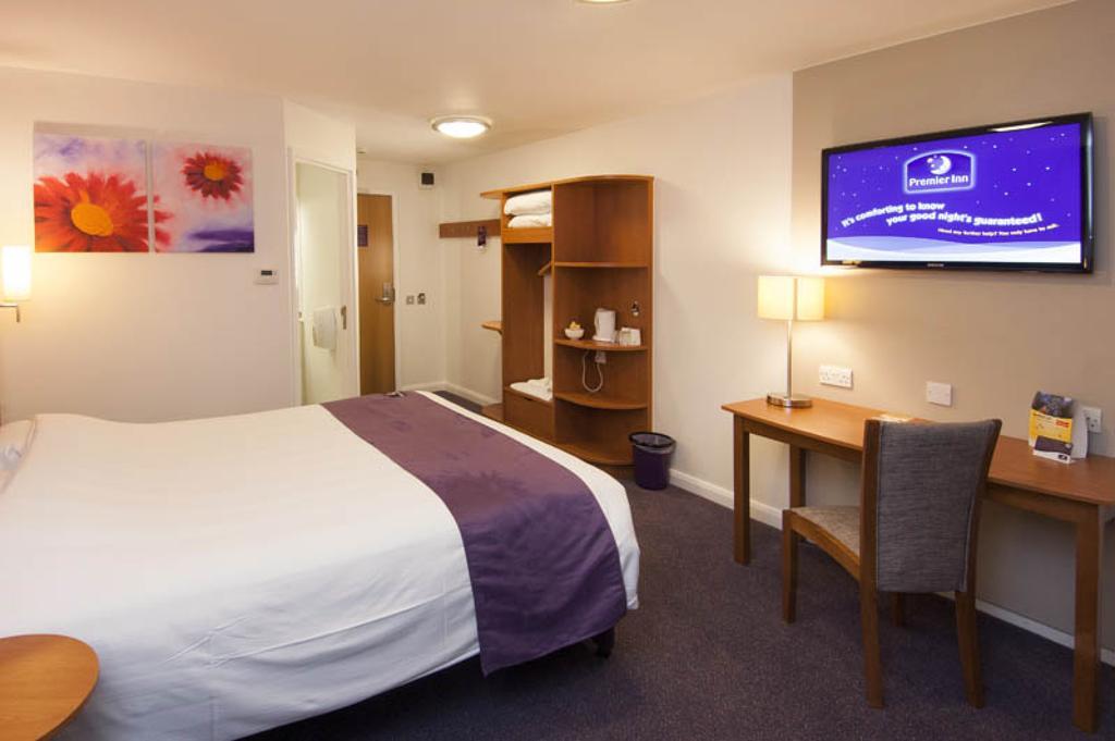 Premier Inn Birmingham Nec\u002FAirport Hotel Bickenhill Exterior foto